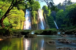 Wisata Alam di Jawa Barat yang Cocok untuk Petualangan Seru dan Relaksasi
