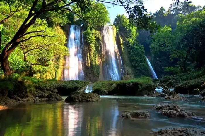 Wisata Alam di Jawa Barat yang Cocok untuk Petualangan Seru dan Relaksasi